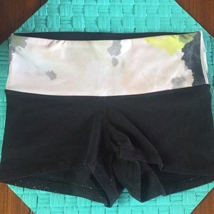 Lululemon Boogie Short size 2